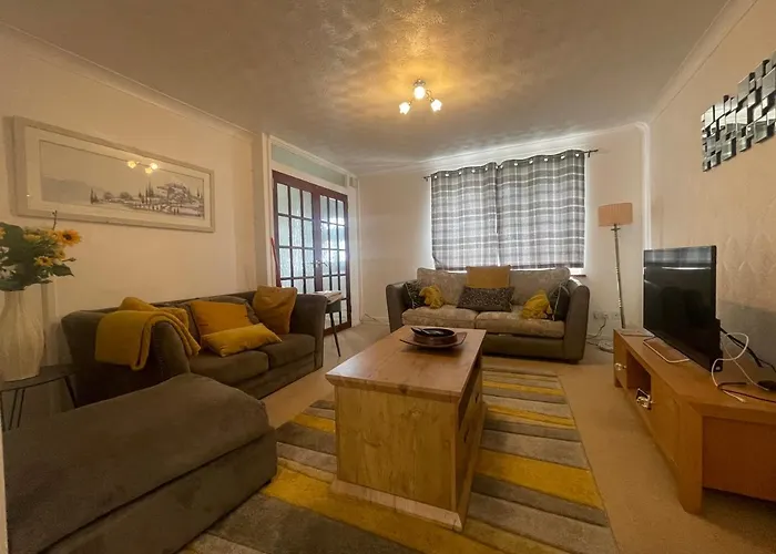Letchworth Contractors And Leisure Apartment